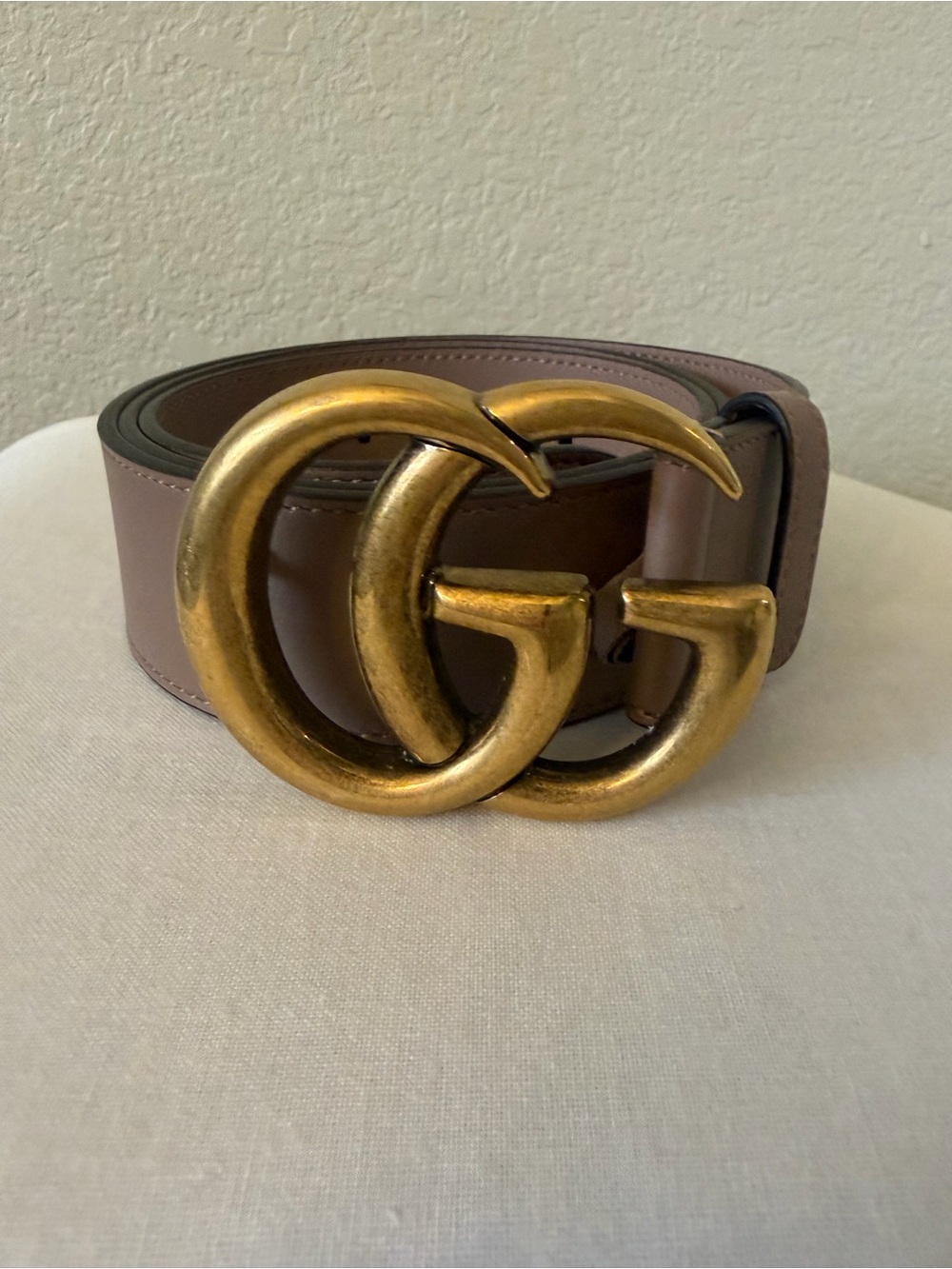 Gucci Tan Leather Belt with Antiqued Gold Double G Buckle
